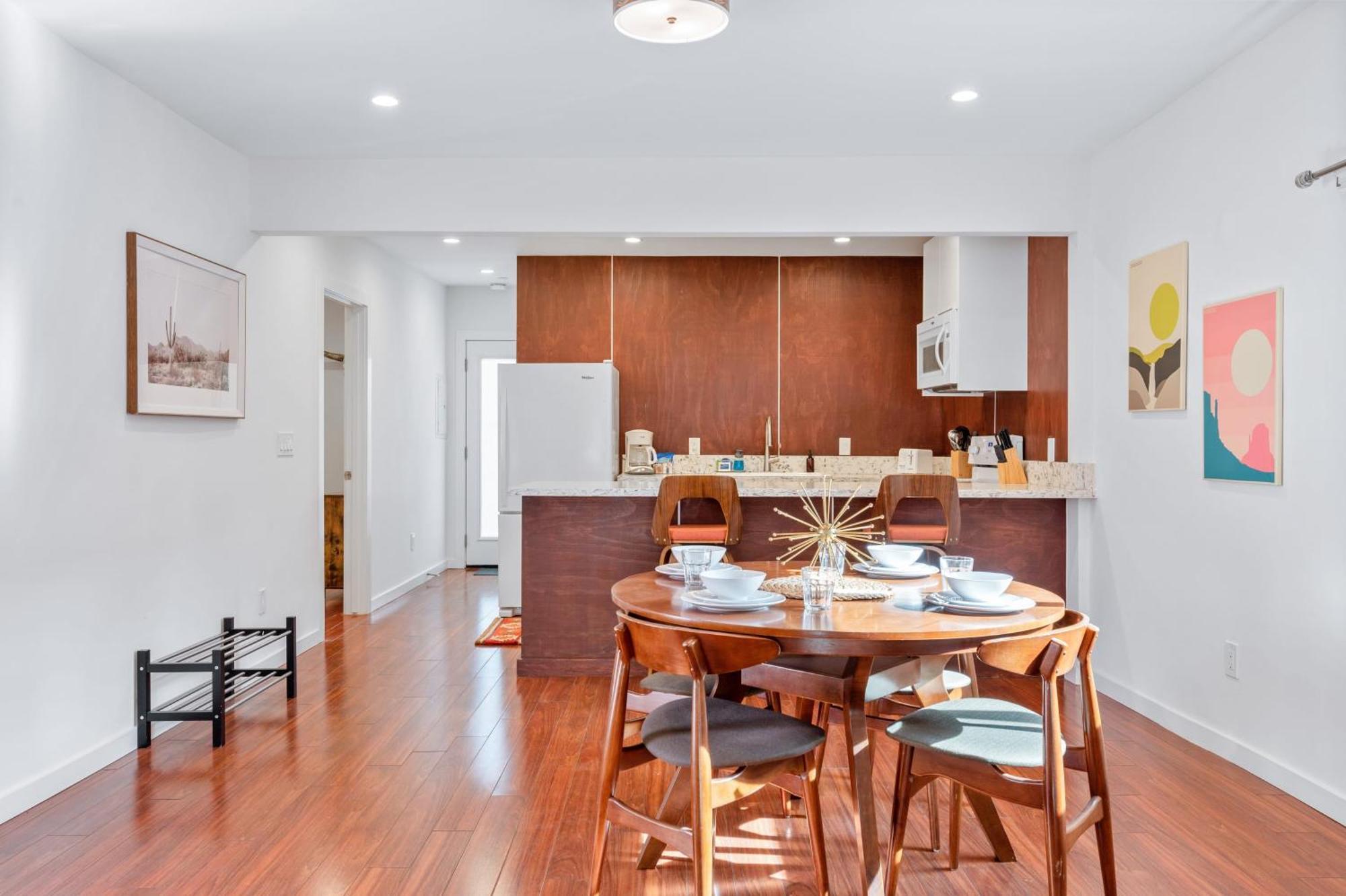 Southwest Chic Bungalow In The Heart Of Hollywood Лос-Анджелес Экстерьер фото