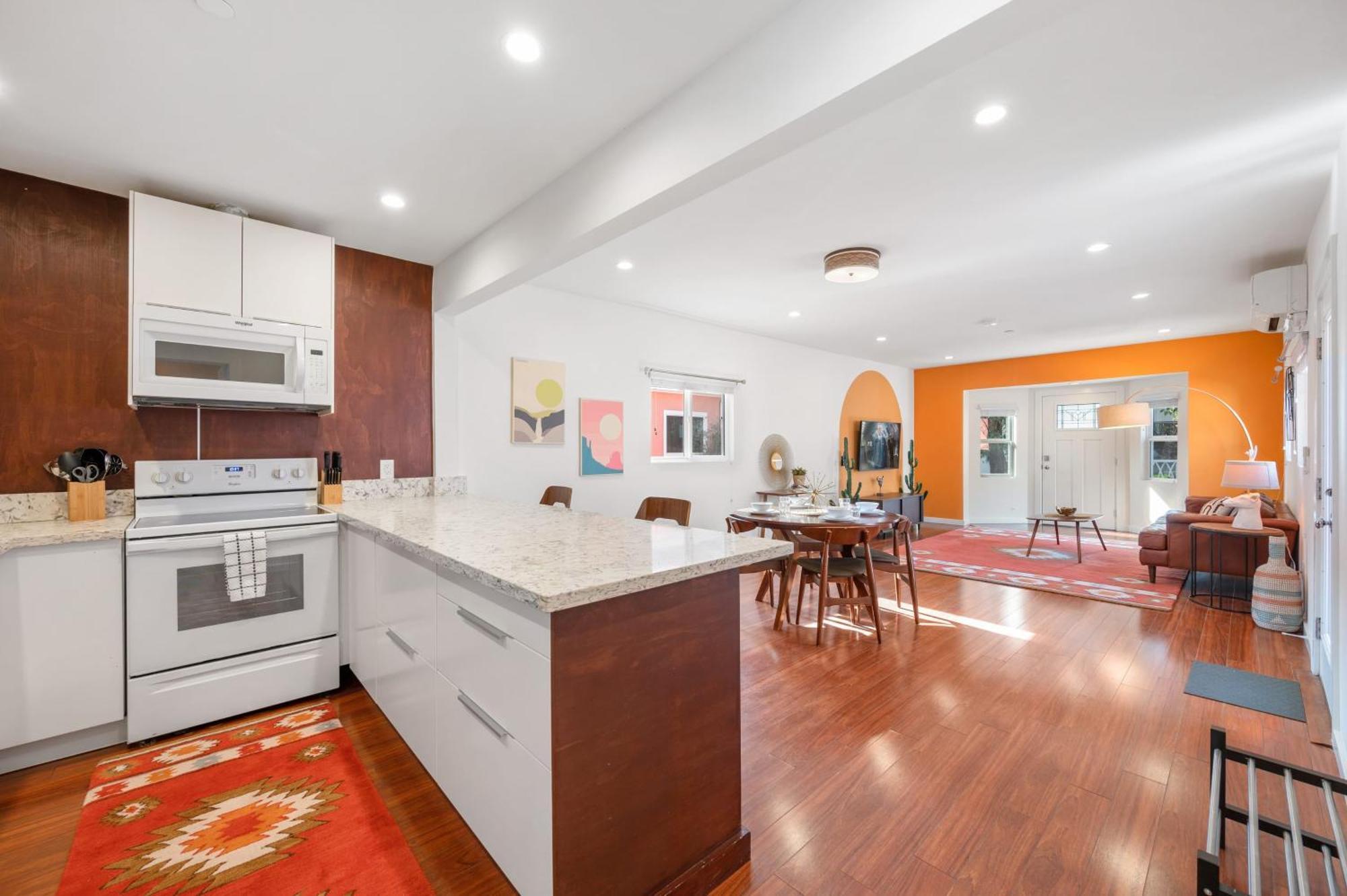 Southwest Chic Bungalow In The Heart Of Hollywood Лос-Анджелес Экстерьер фото